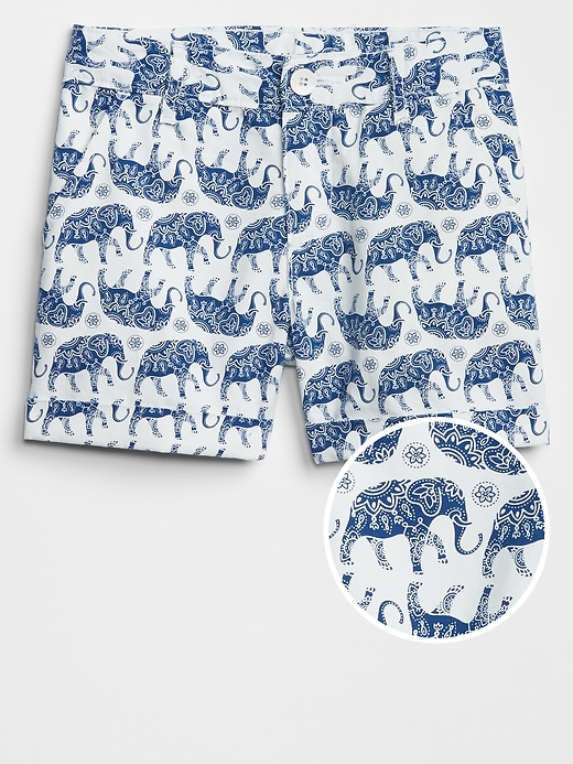 Image number 1 showing, 3.5" Elephant Print Midi Shorts