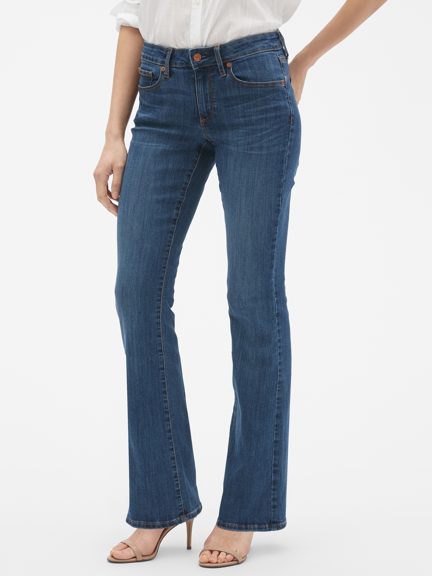 gap bootleg jeans