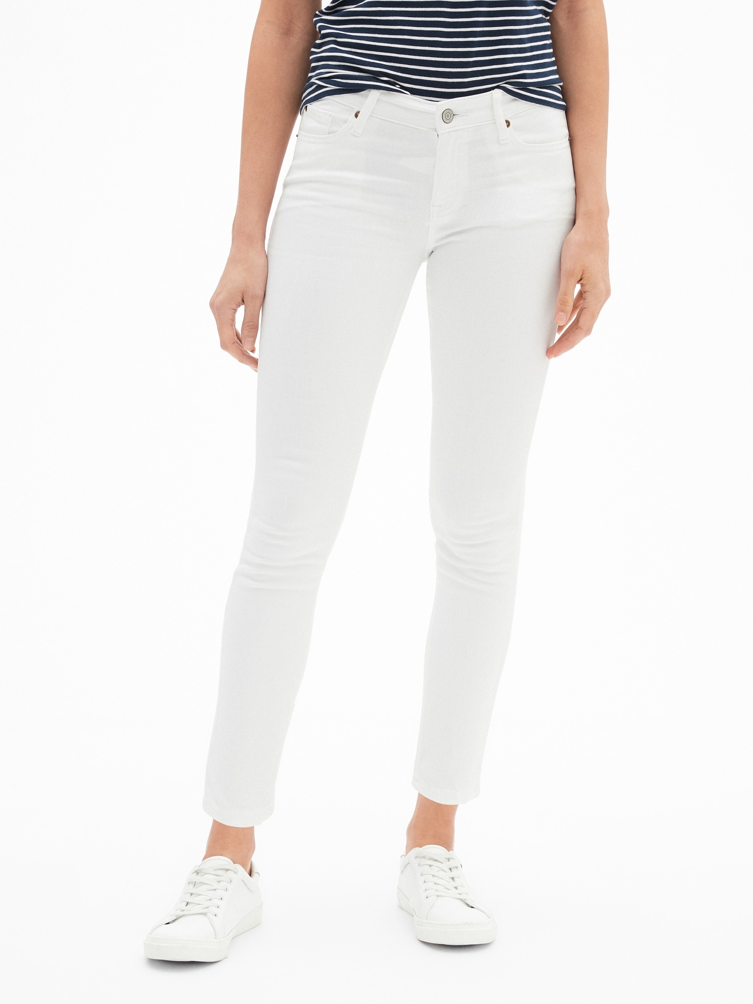 white legging jeans