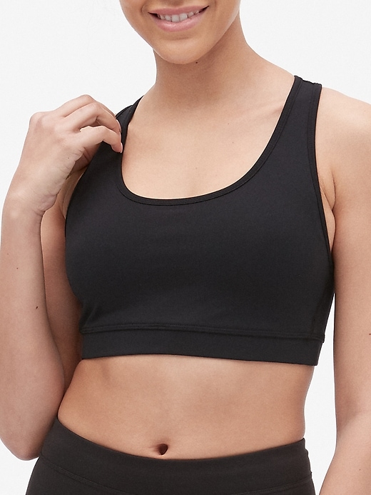 GapFit Medium Impact Racerback Sports Bra Gap Factory