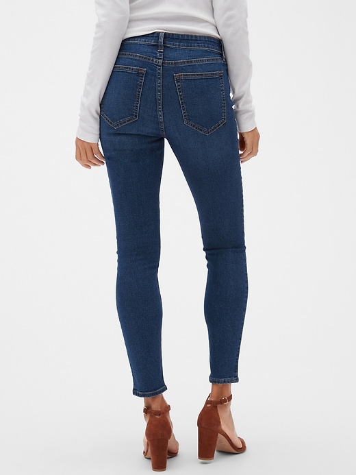 Mid Rise Favorite Ankle Jegging With Washwell™ | Gap Factory