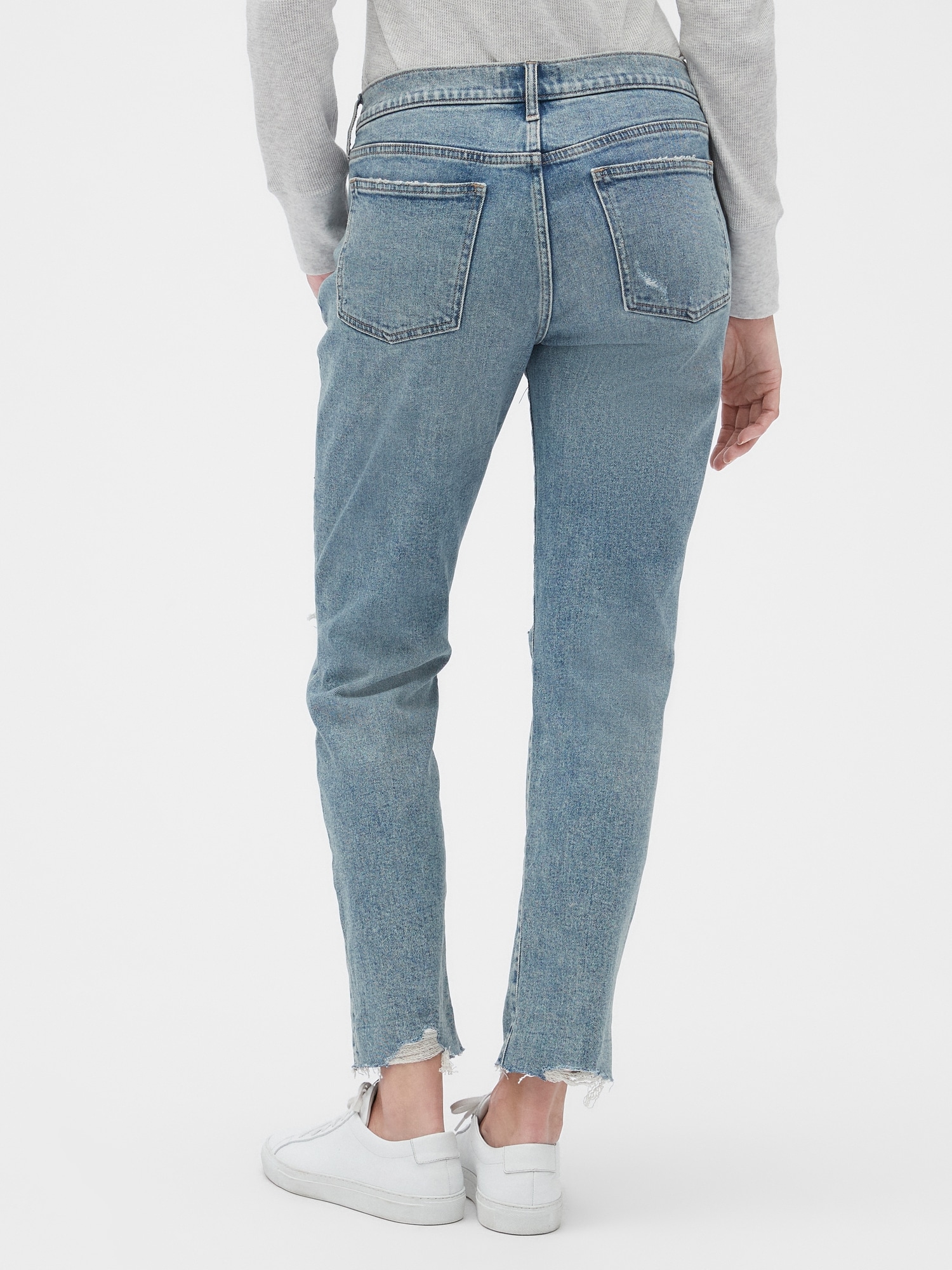 gap petite girlfriend jeans