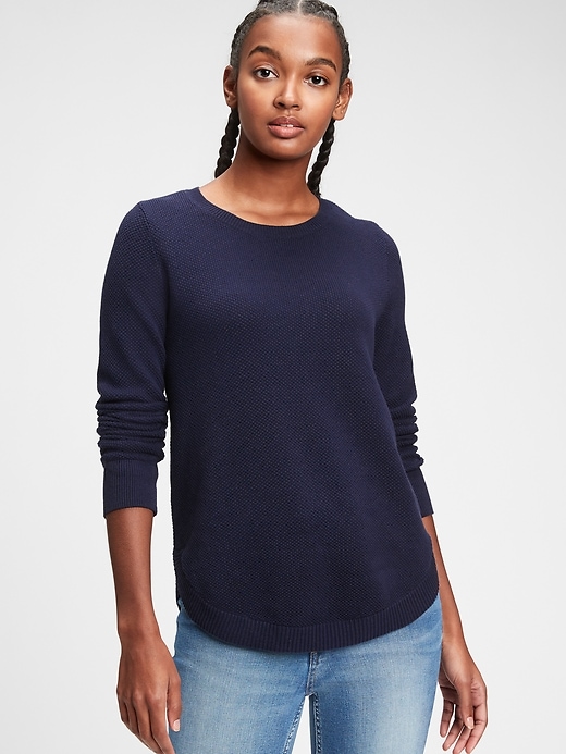 Curved Hem Crewneck Sweater 