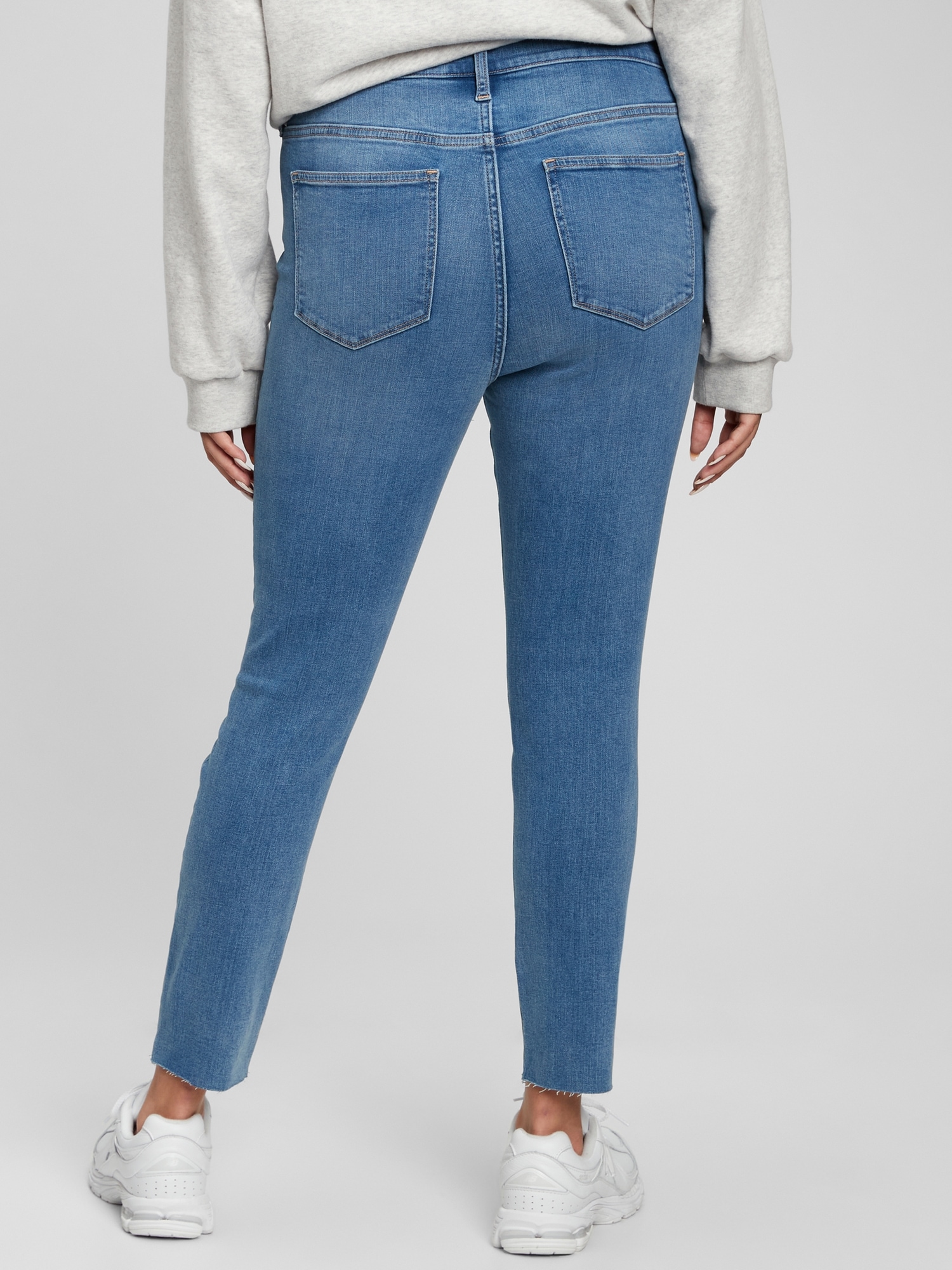  GAP Girls High Rise Fit Jegging Light WASH 5: Clothing, Shoes &  Jewelry