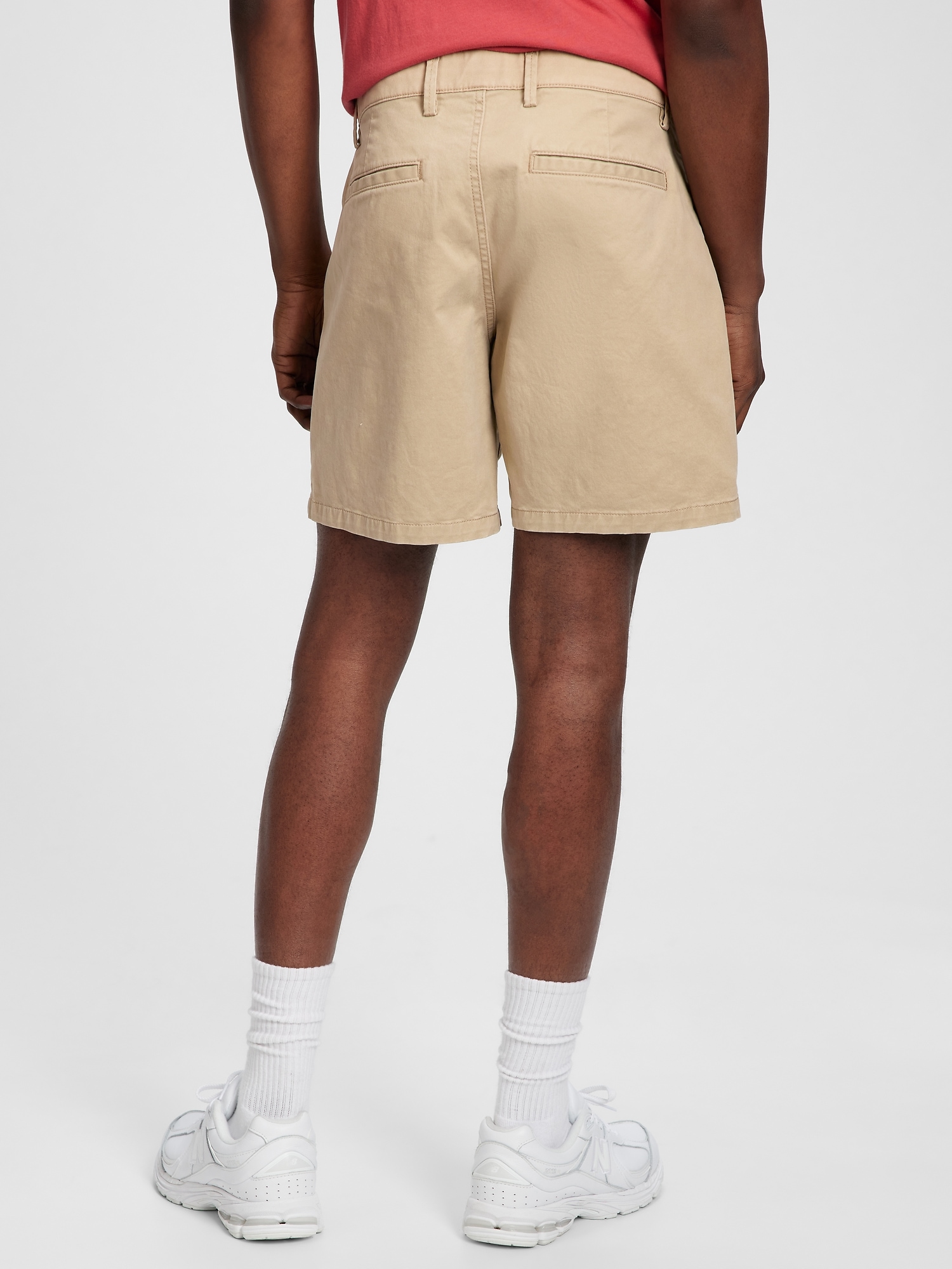 gap essential khaki shorts