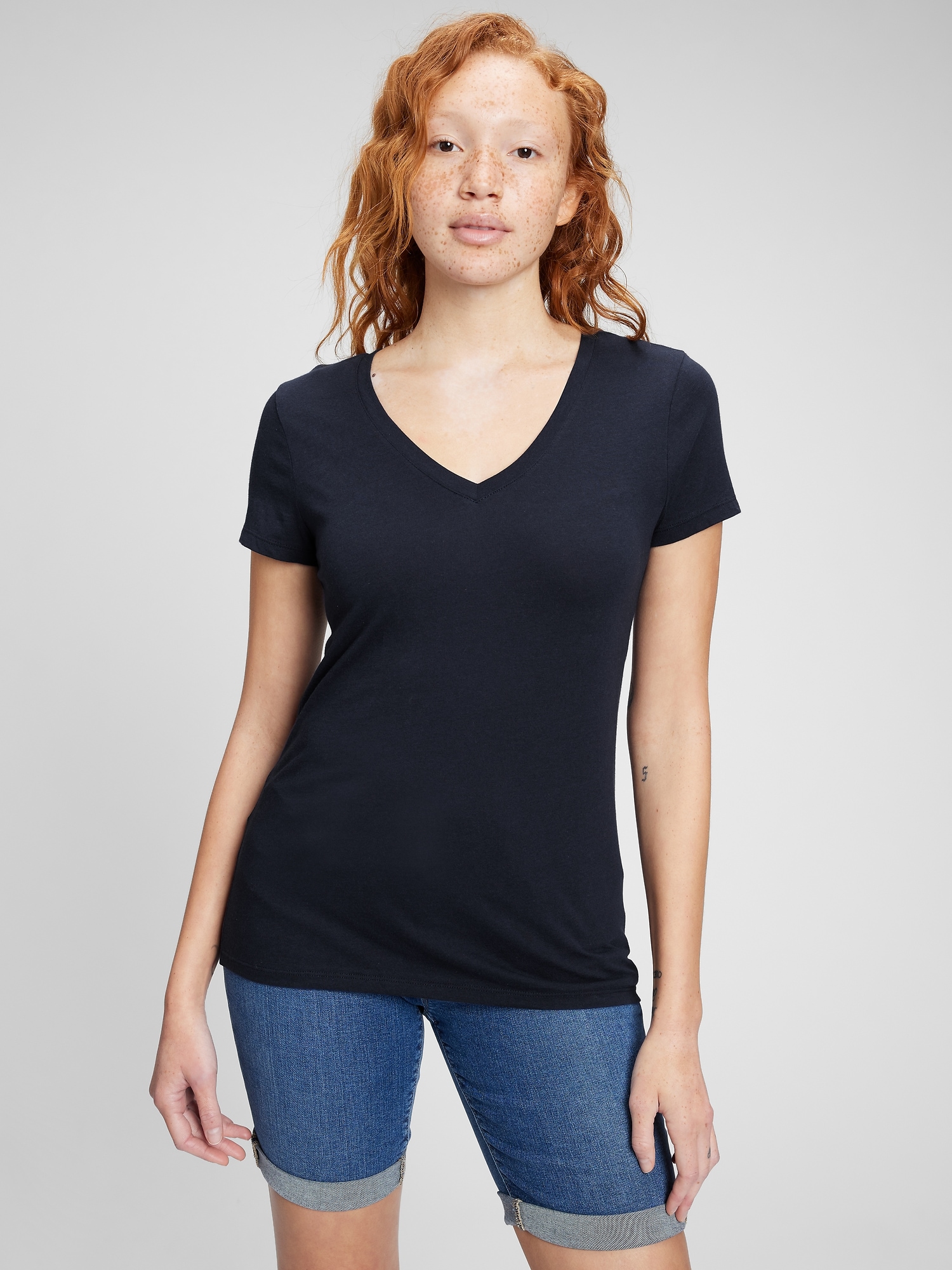 Favorite V-Neck T-Shirt (2-Pack) | Gap Factory