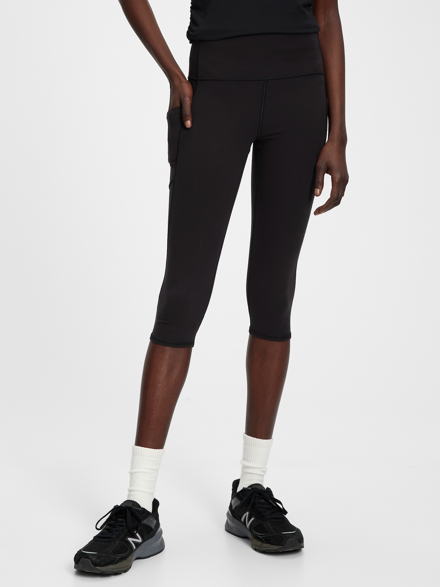 Buy Skinny Fit Flat-Front Cropped Trousers Online at Best Prices in India -  JioMart.
