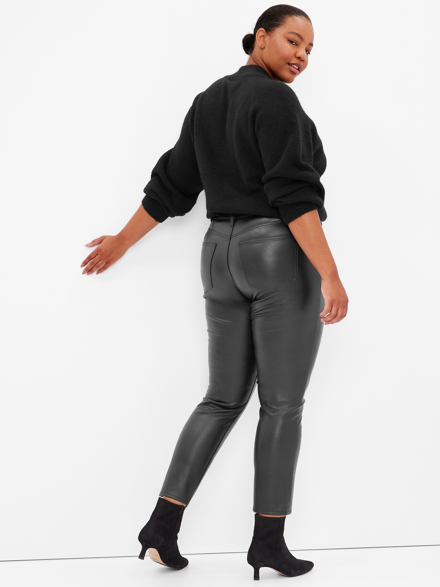 Black Ribbed Leather Look Skinny Jeans – AX Paris