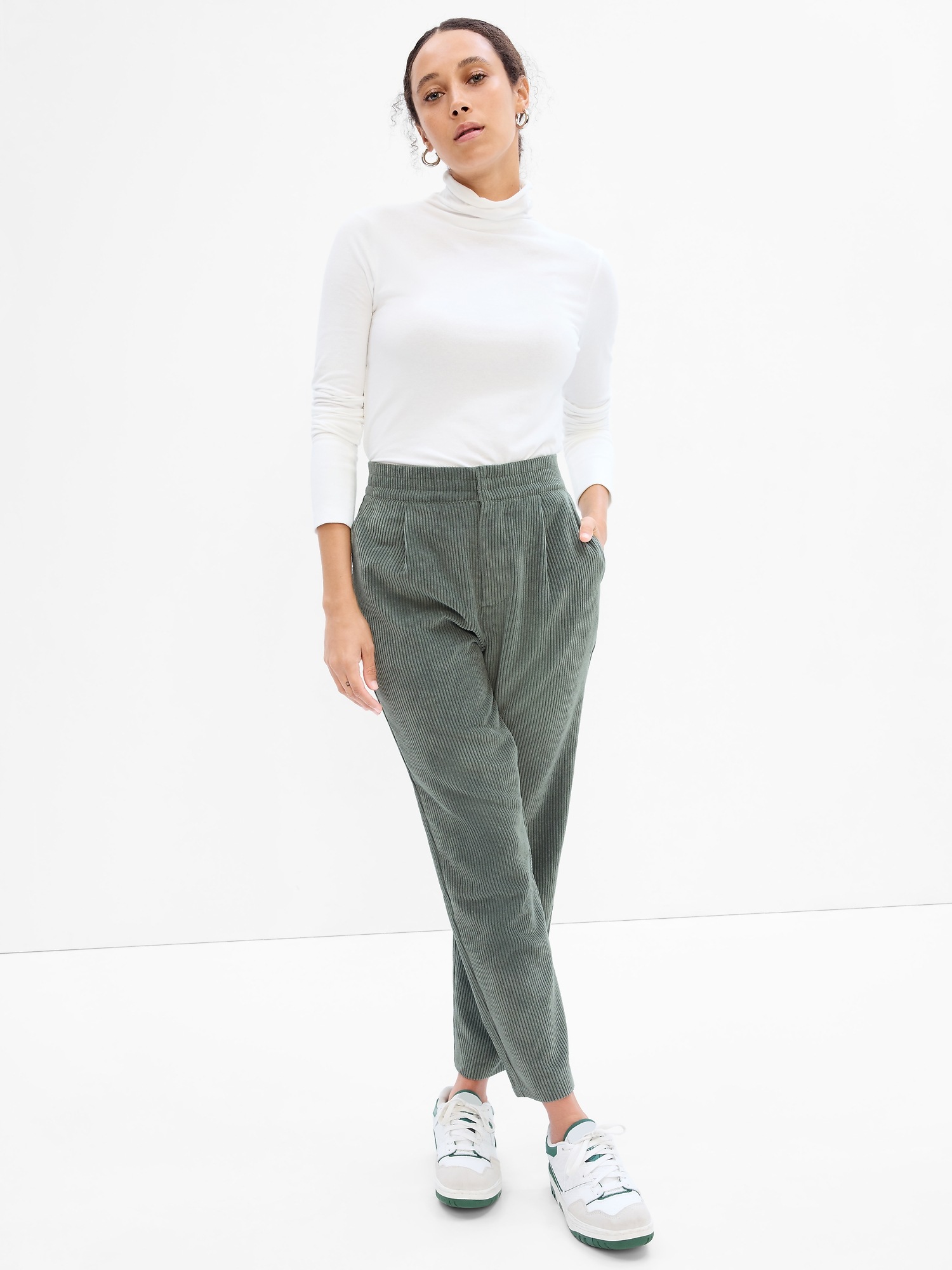 Cotton Corduroy Aritzia Effortless Pants Loose Fit Joggers For  Autumn/Winter Retro Fleeced Design Fashionable And Casual AZ54272620 201031  From Dou003, $29.9 | DHgate.Com