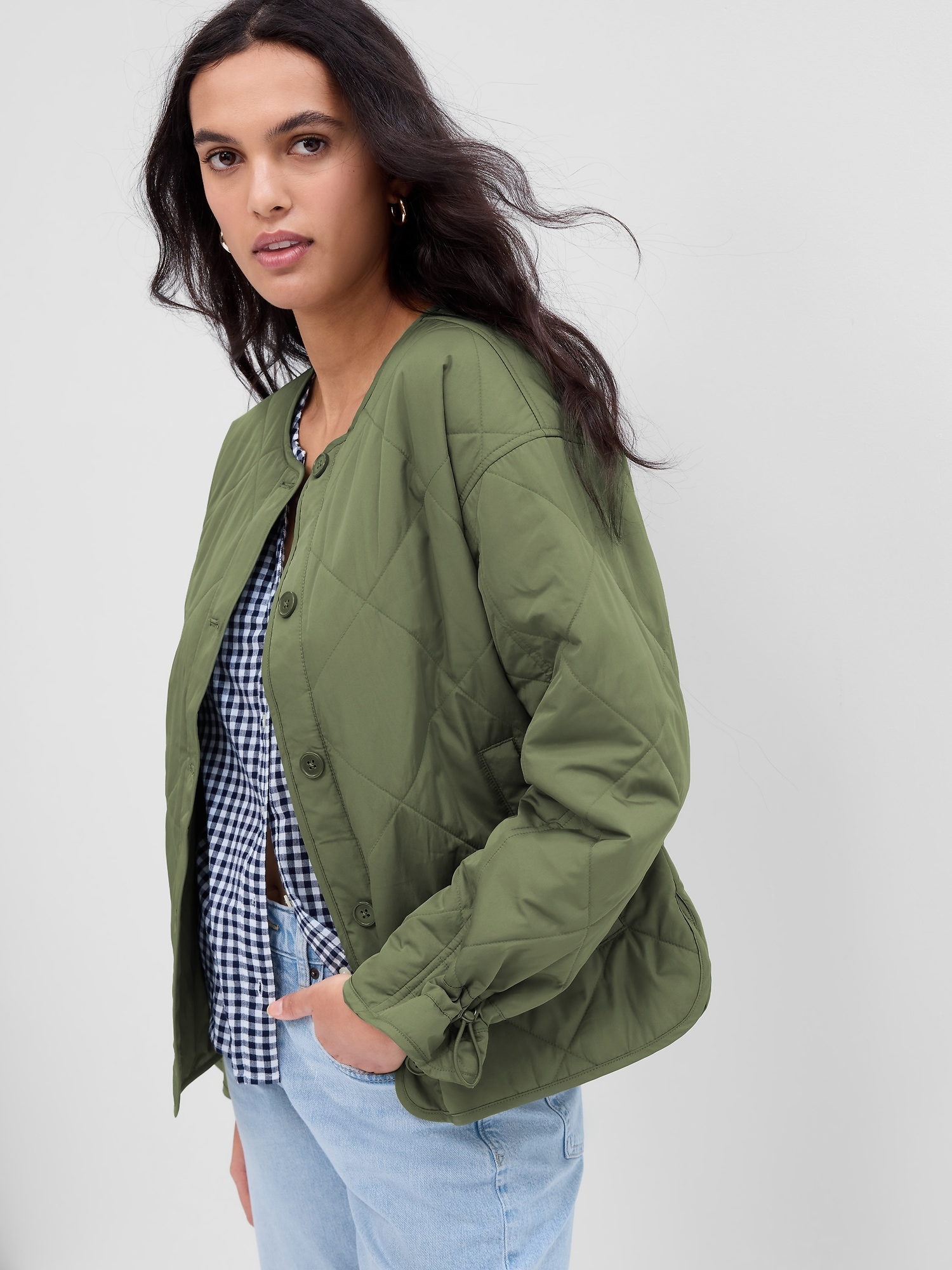 old navy lightweight army green/olive green quilted jacket  Women  outerwear jacket, Lightweight quilted jacket, Quilted jacket