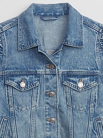 I'm getting a denim jacket for my birthday and will be able to