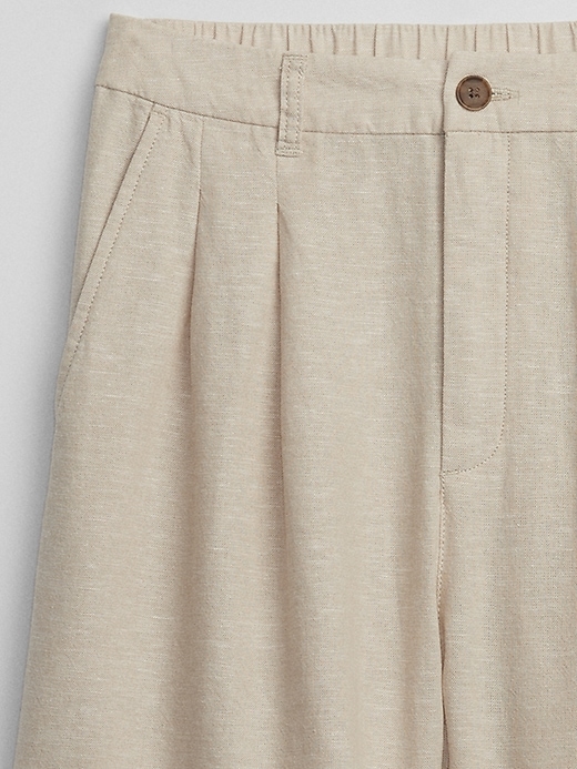Image number 6 showing, 5" High Rise Pleated Linen Shorts