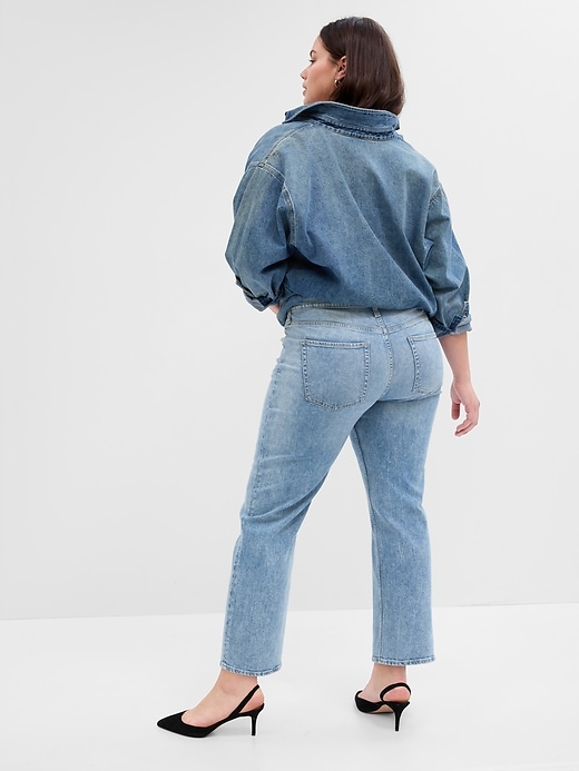 Image number 2 showing, Low Rise Distressed Straight Crop Jeans