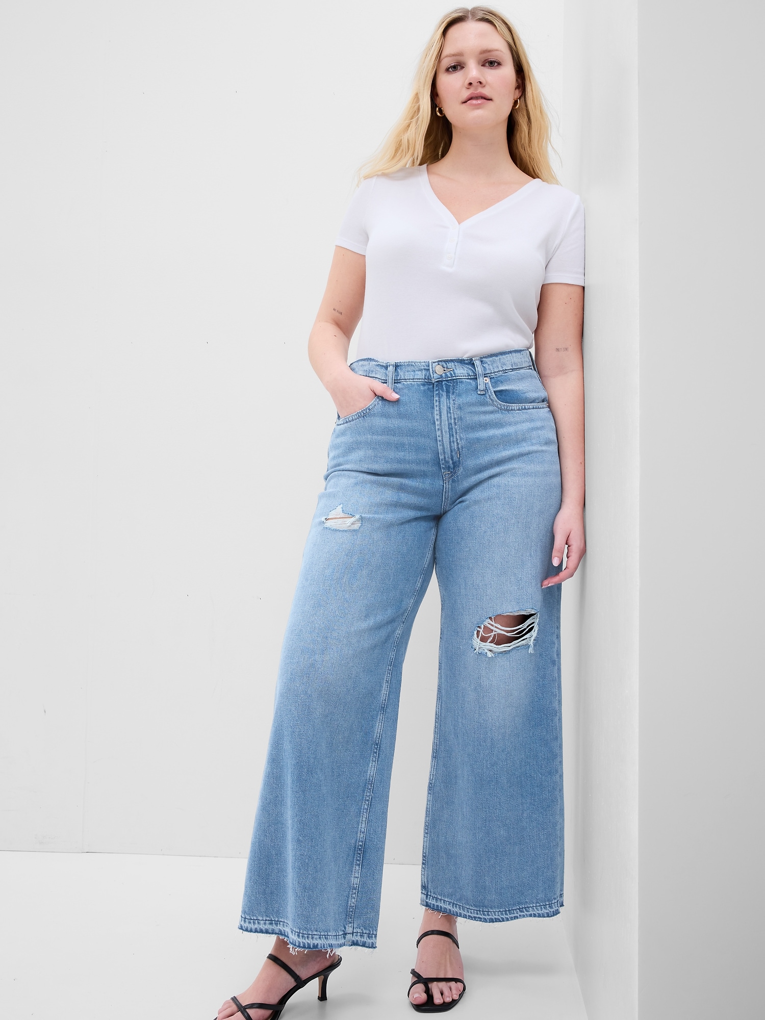 Gap High Rise Stride Wide-Leg Jeans with Washwell - ShopStyle