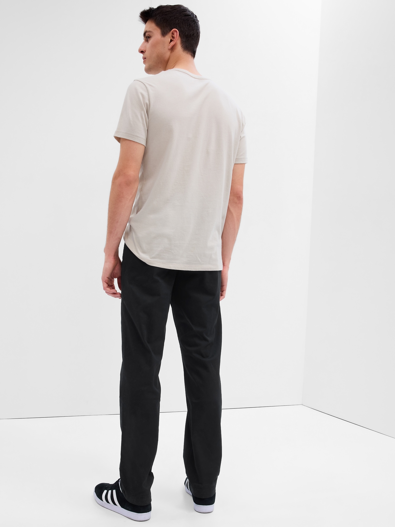   Essentials Men's Straight-Fit 5-Pocket Stretch Twill Pant,  Black, 28W x 28L : Clothing, Shoes & Jewelry