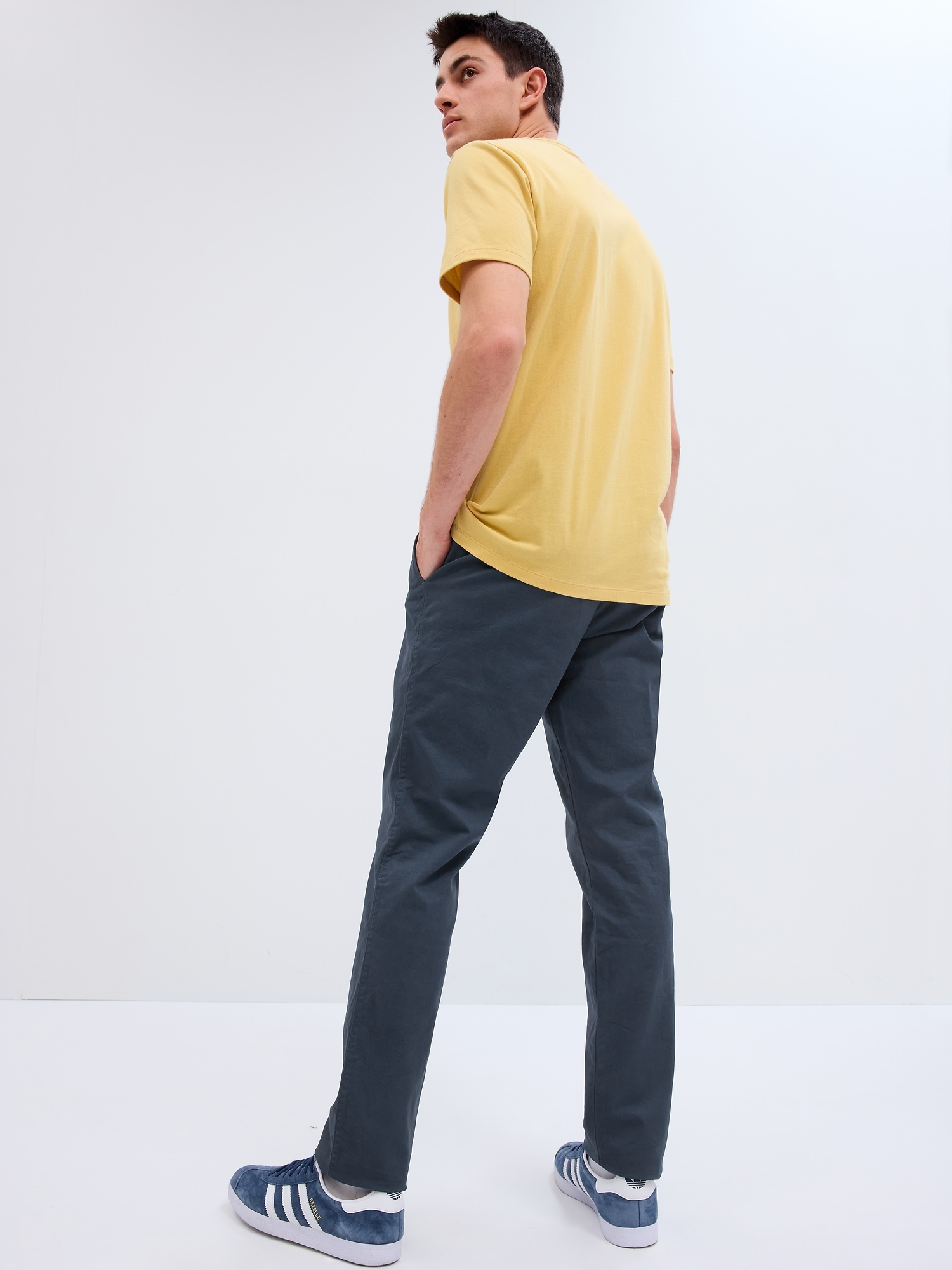 GapFlex Essential Khakis in Slim Fit