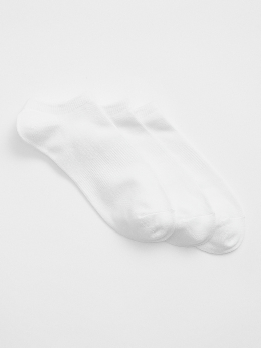 View large product image 1 of 2. GapFit Ankle Socks (3-Pack)