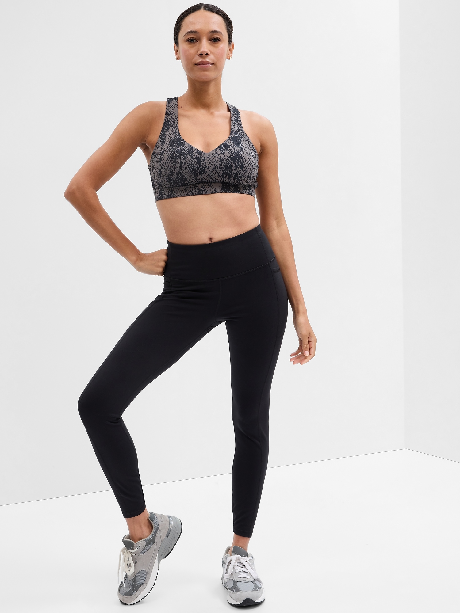 Forever 21 Black Activewear Crop Leggings With Braided Open