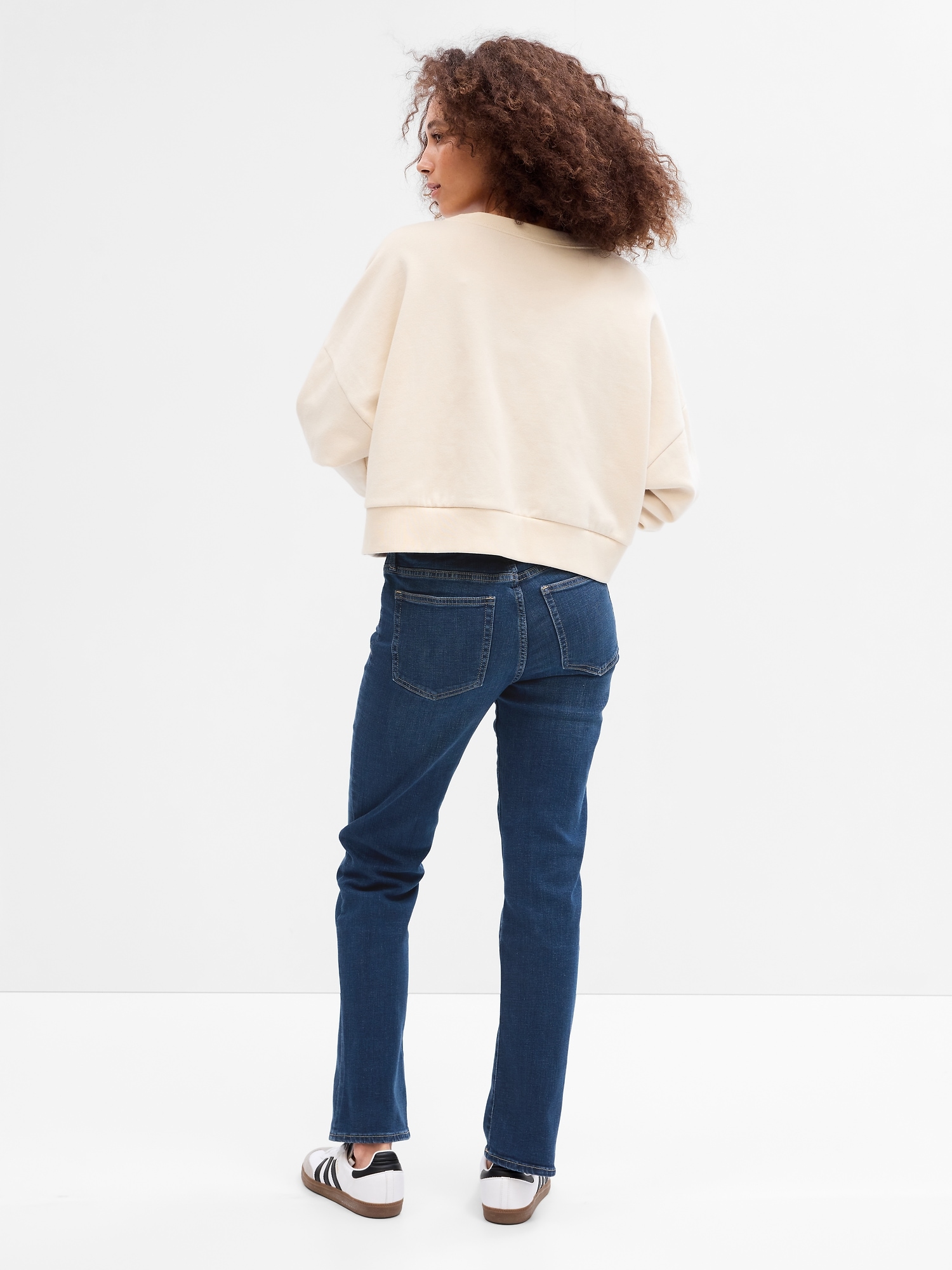 lanthan Besættelse basen Mid Rise Classic Straight Jeans with Washwell | Gap Factory
