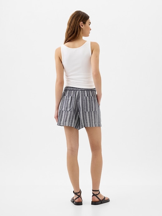 Image number 2 showing, 4" Mid Rise Stripe Linen-Blend Shorts
