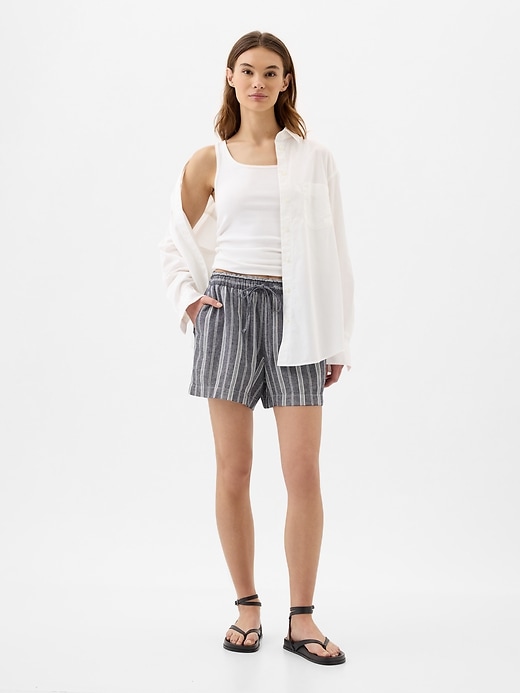 Image number 1 showing, 4" Mid Rise Stripe Linen-Blend Shorts