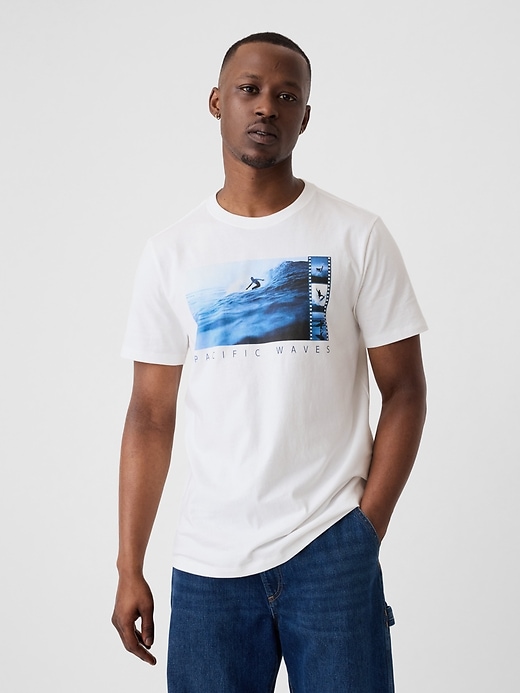 Image number 1 showing, Everyday Soft Graphic T-Shirt