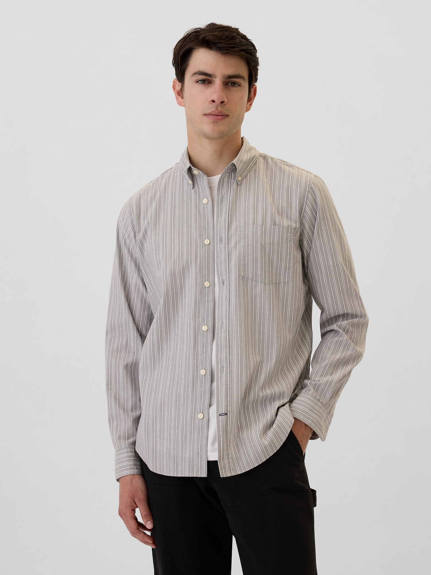 Stretch Poplin Shirt in Standard Fit - Gray