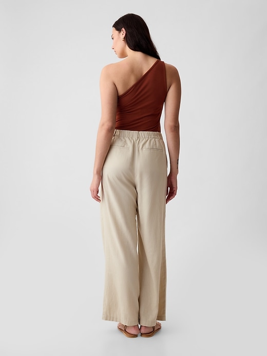 Image number 6 showing, Easy Wide-Leg Linen-Blend Trousers