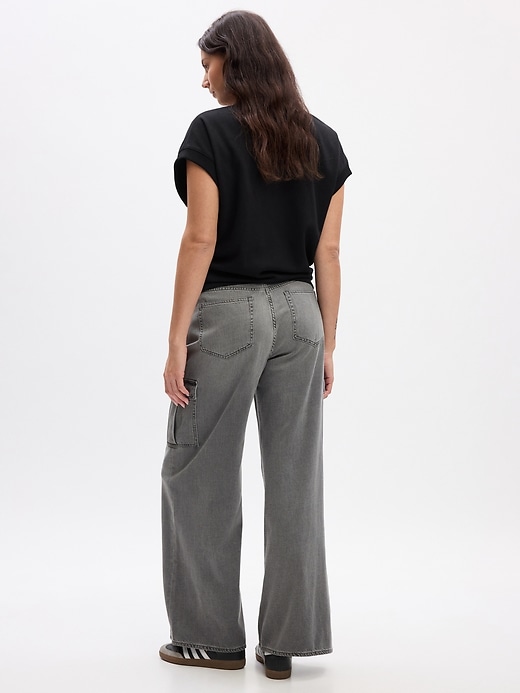 Image number 6 showing, High Rise Wide-Leg Cargo Jeans