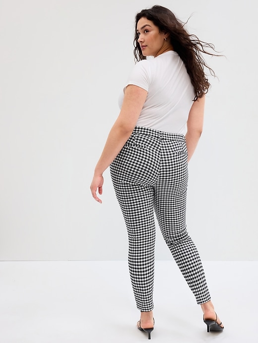 Image number 6 showing, Mid Rise Skinny Ankle Pants in Bi-Stretch