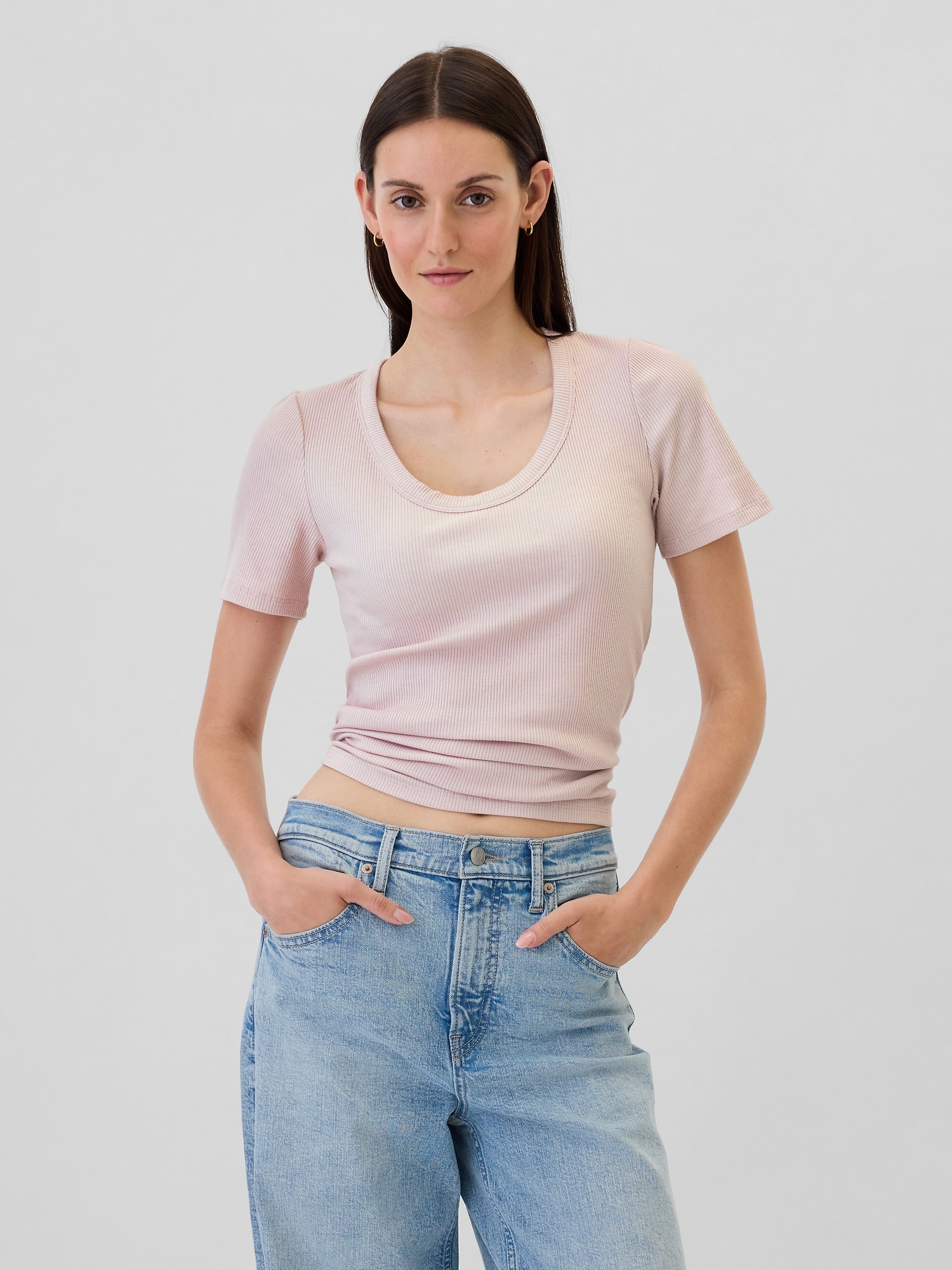 Ribbed Scoopneck T-Shirt