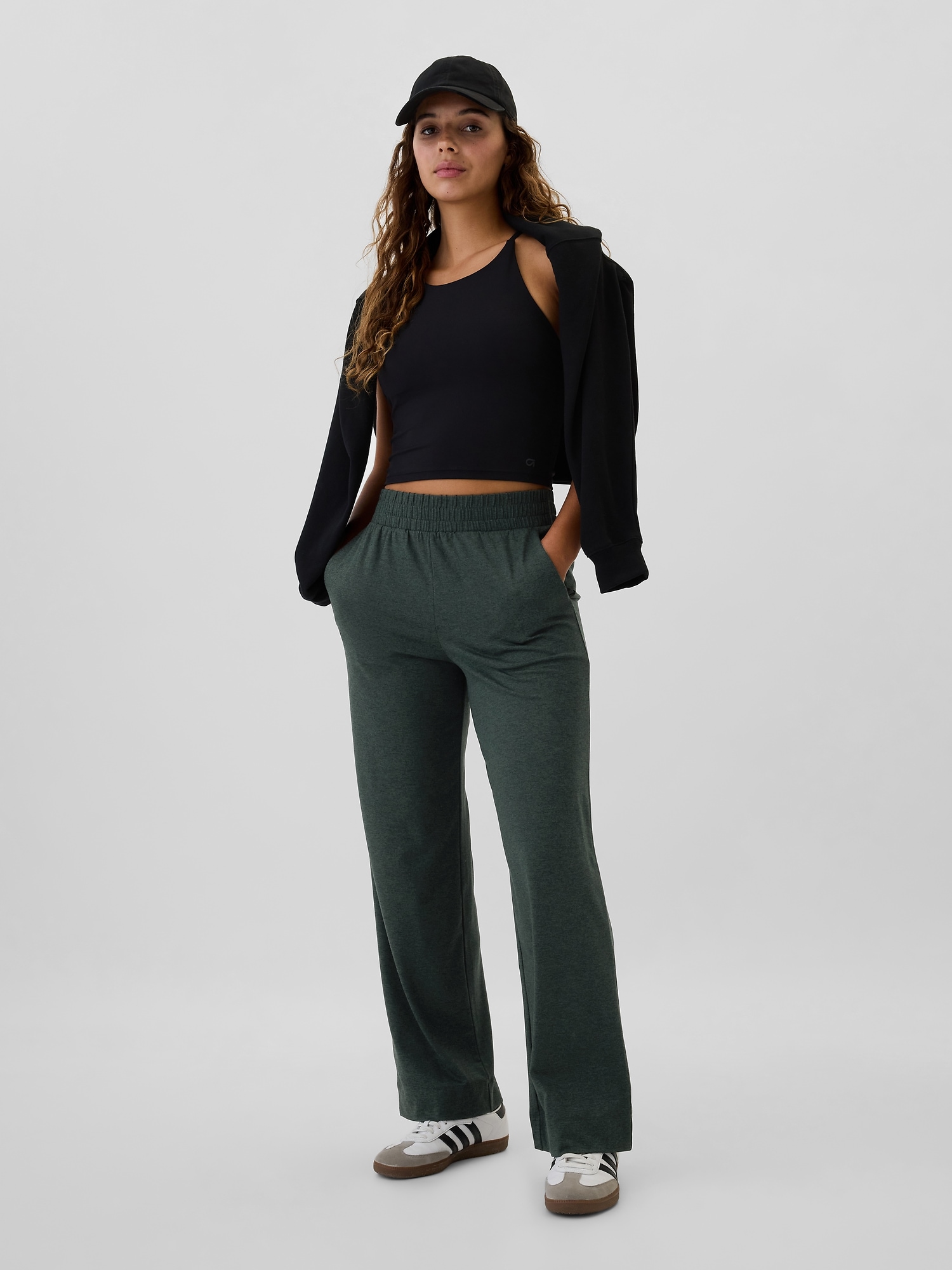 GapFit Relaxed Straight Leg Pants