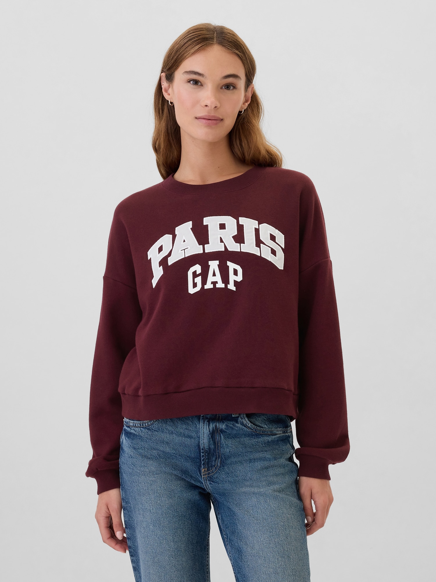 Oversized Gap Graphic Sweatshirt