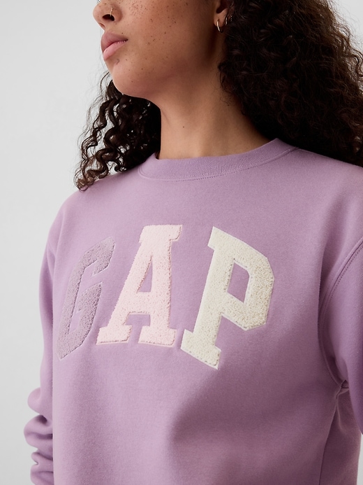 Image number 4 showing, Gap Logo Sweatshirt