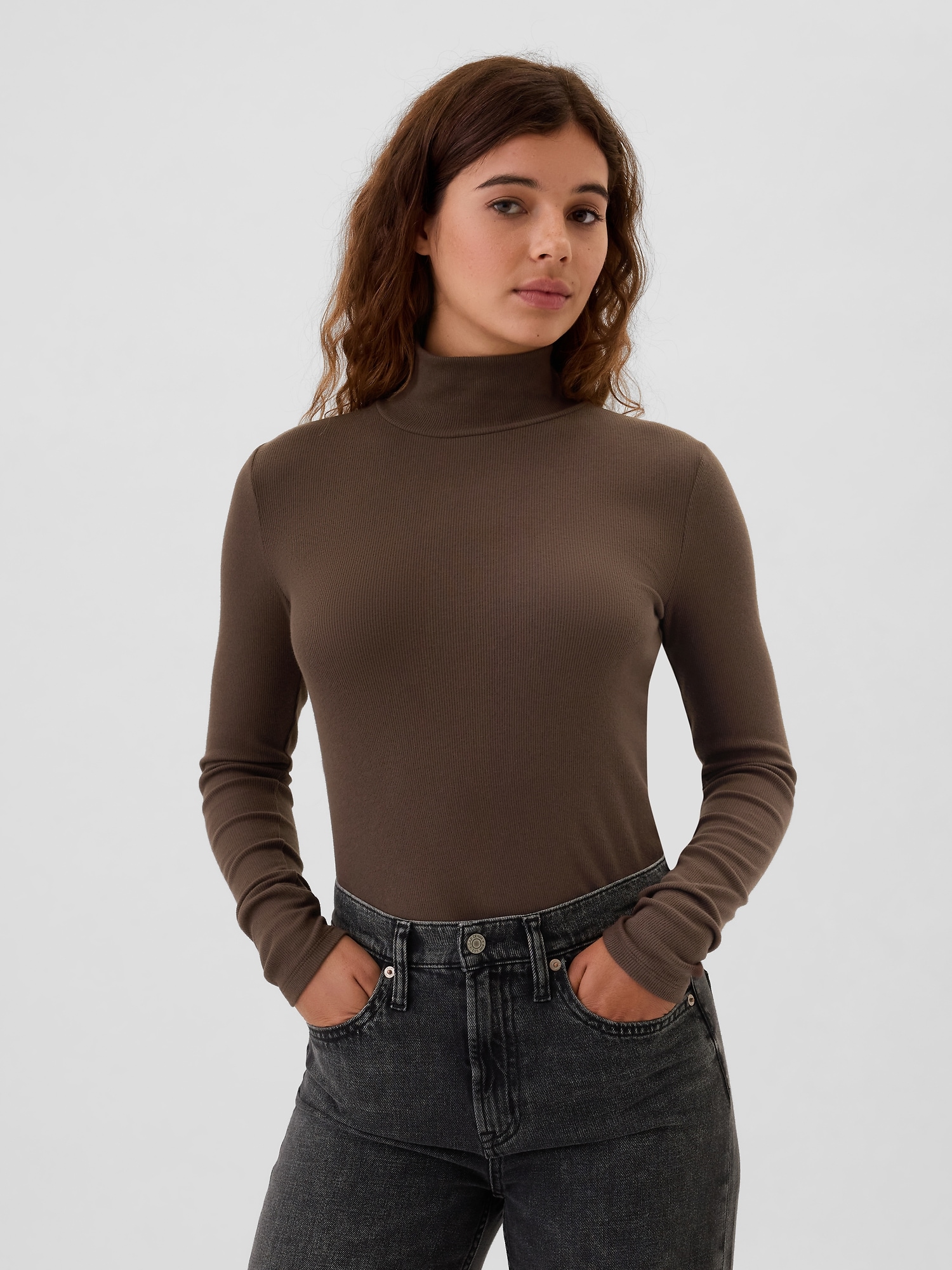 Ribbed Turtleneck T-Shirt - Brown