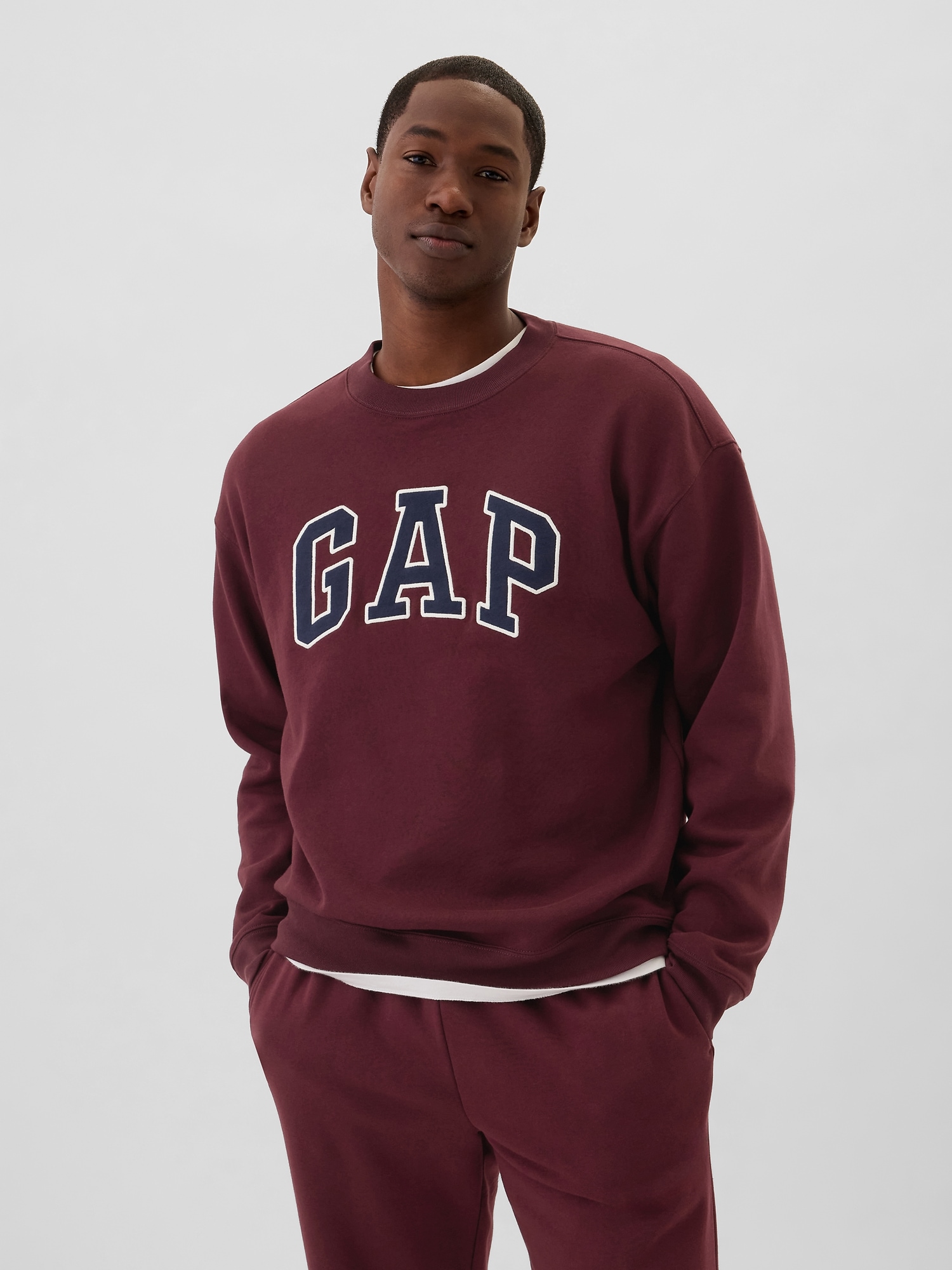 Relaxed Gap Logo Sweatshirt