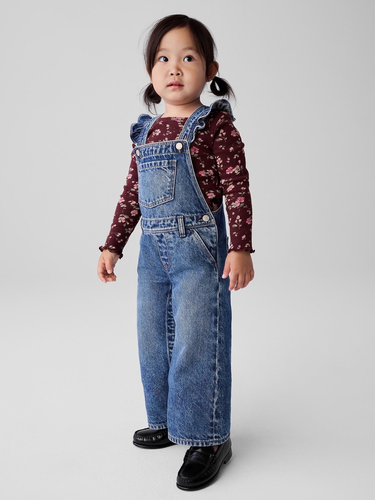 Gap outlets embroidered denim overall . girl's large