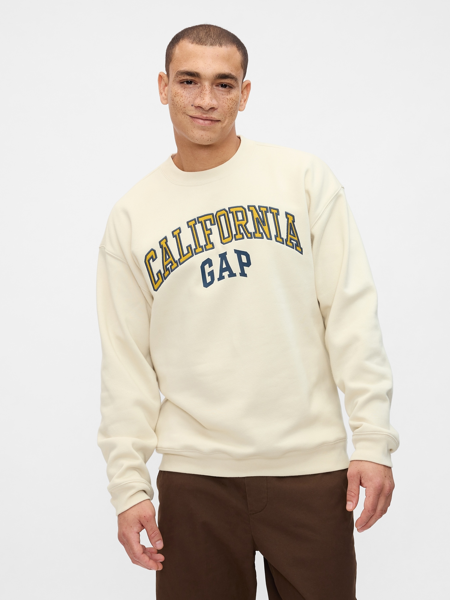 Relaxed Gap Logo Graphic Sweatshirt