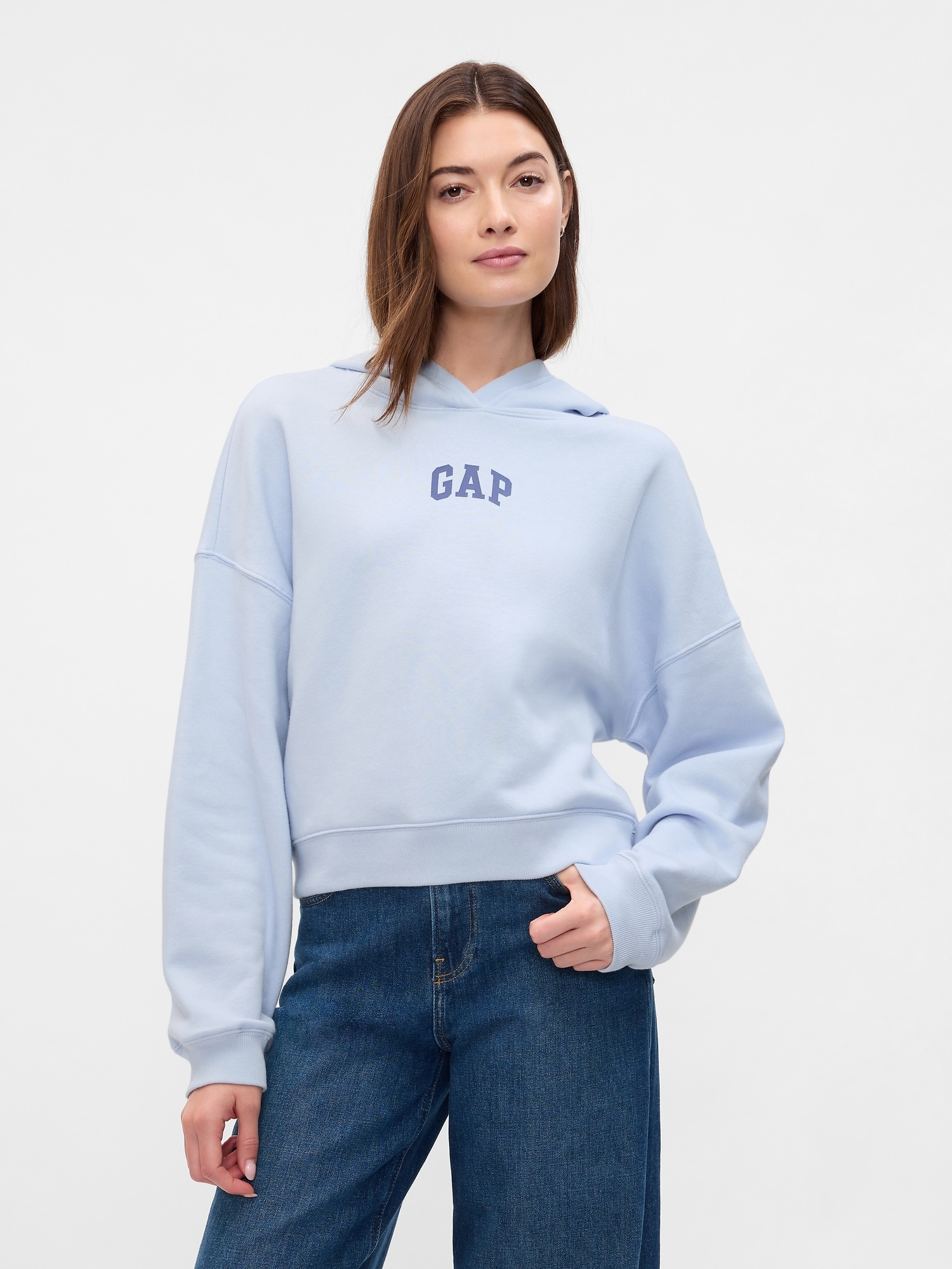 Relaxed Gap Mini-Logo Cropped Hoodie