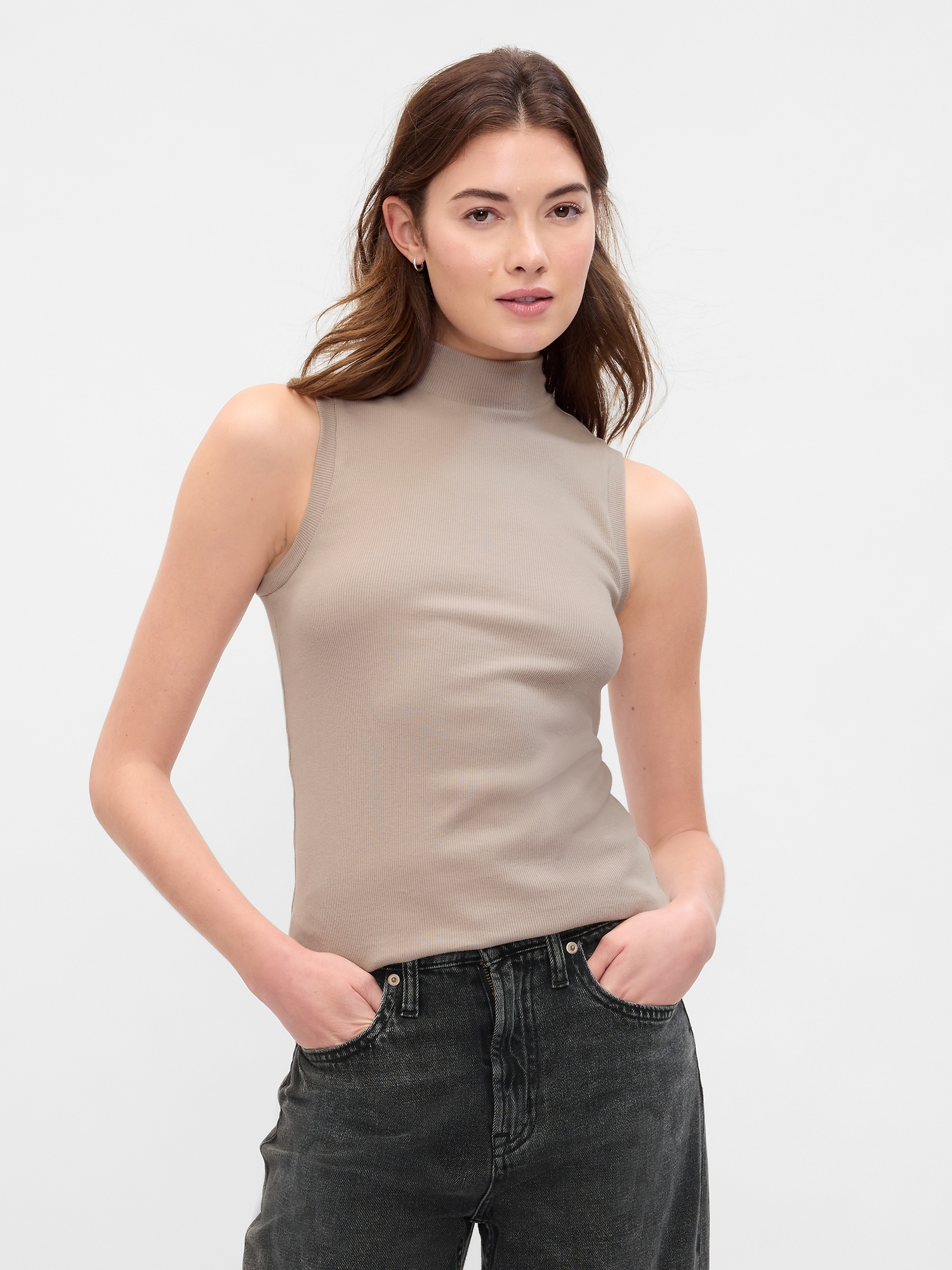 Ribbed Sleeveless Mockneck T-Shirt