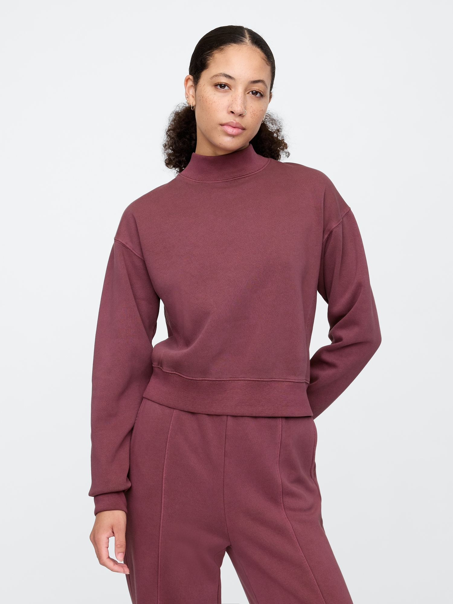 Relaxed Mockneck Sweatshirt