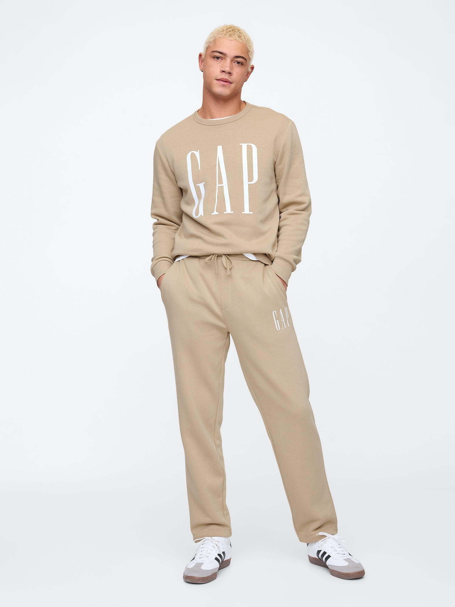 Gap Logo Straight-Leg Sweatpants