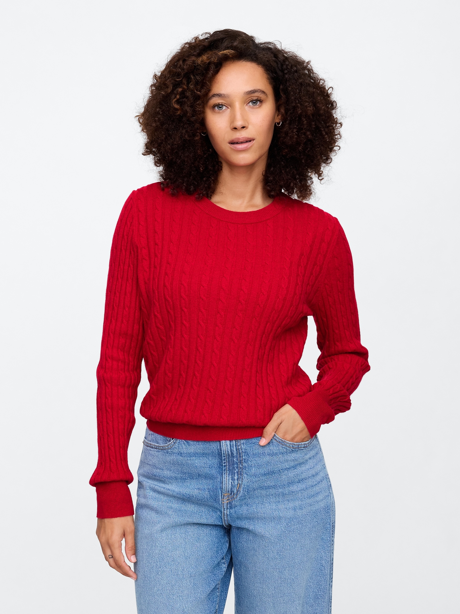 CashSoft Cable-Knit Crewneck Sweater