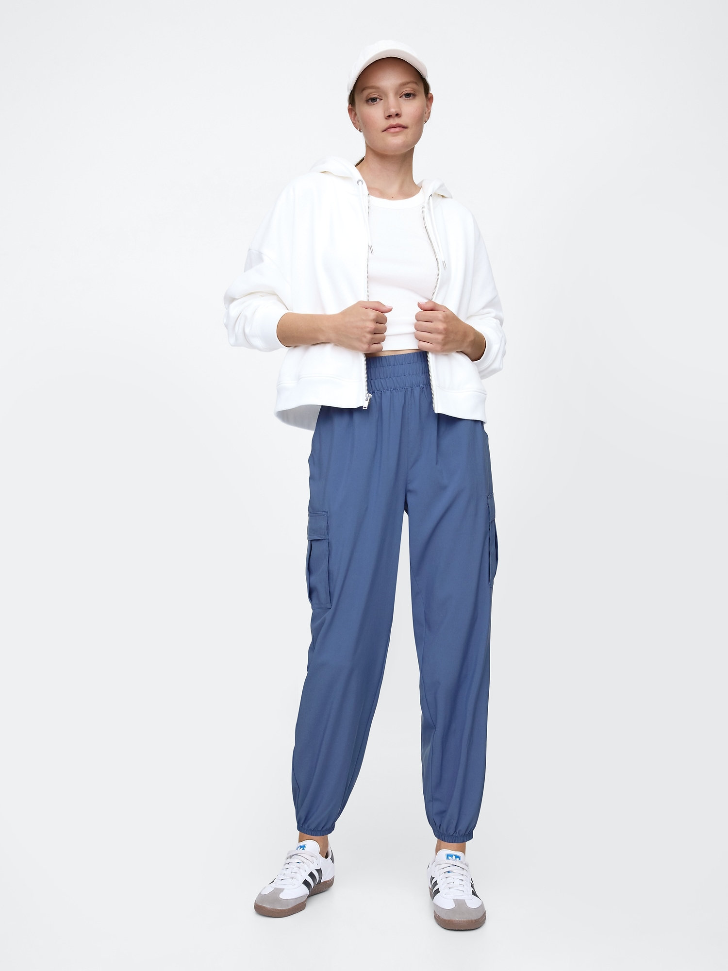 GapFit Runaround Crop Cargo Joggers - Blue