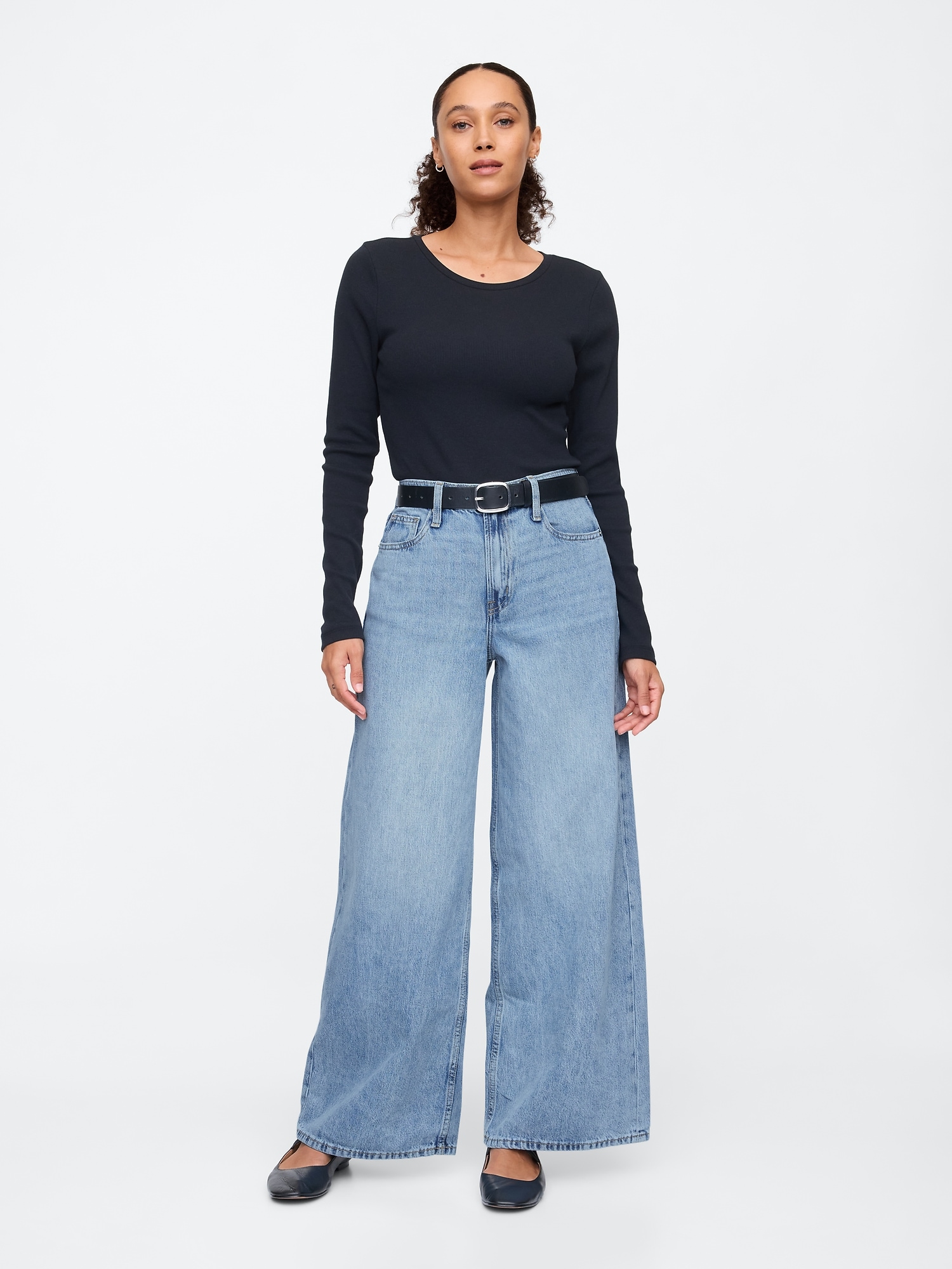 Mid Rise SuperSoft Baggy Jeans