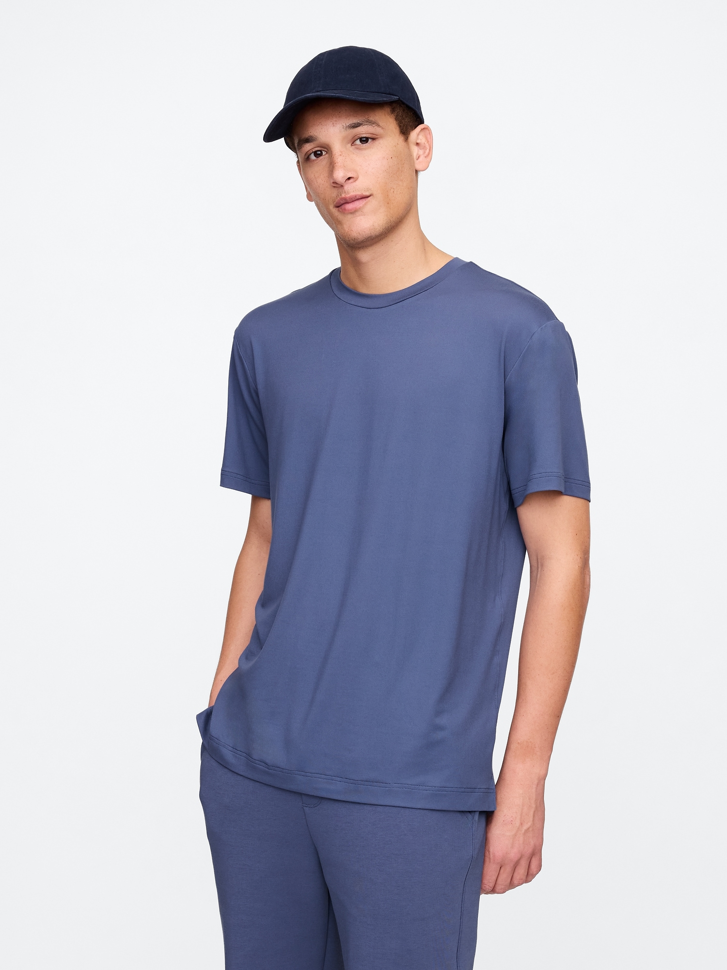 Relaxed GapFit T-Shirt