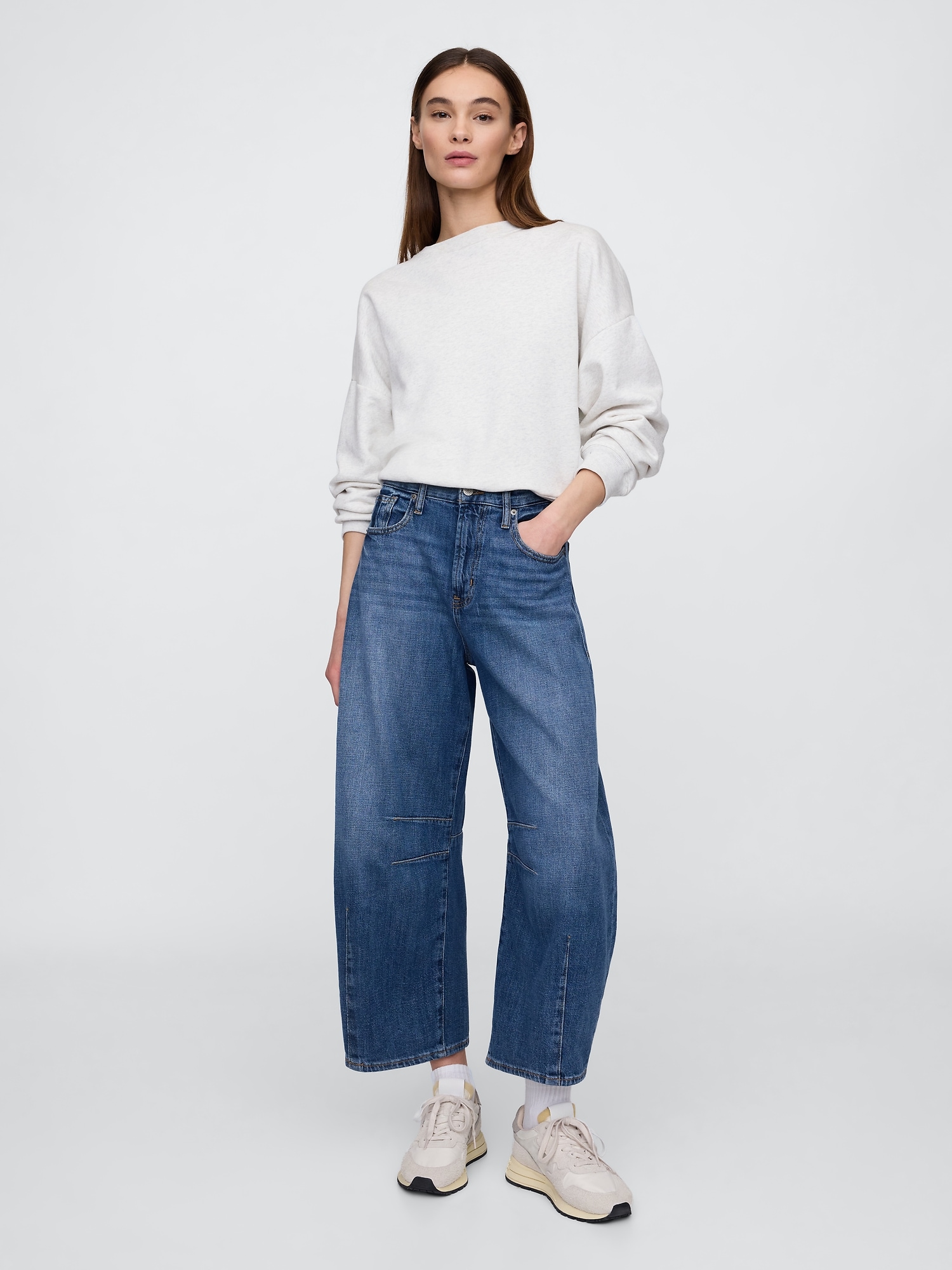 Mid Rise Horseshoe Crop Jeans